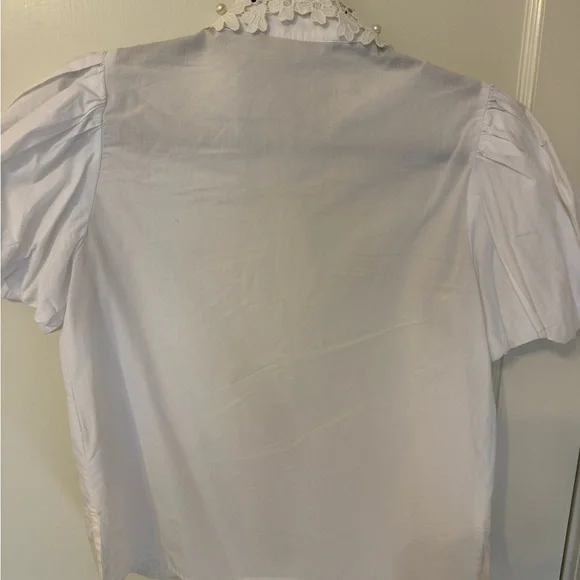 Zara White Shirt with Floral and Pearl Collar - Picture 4 of 4